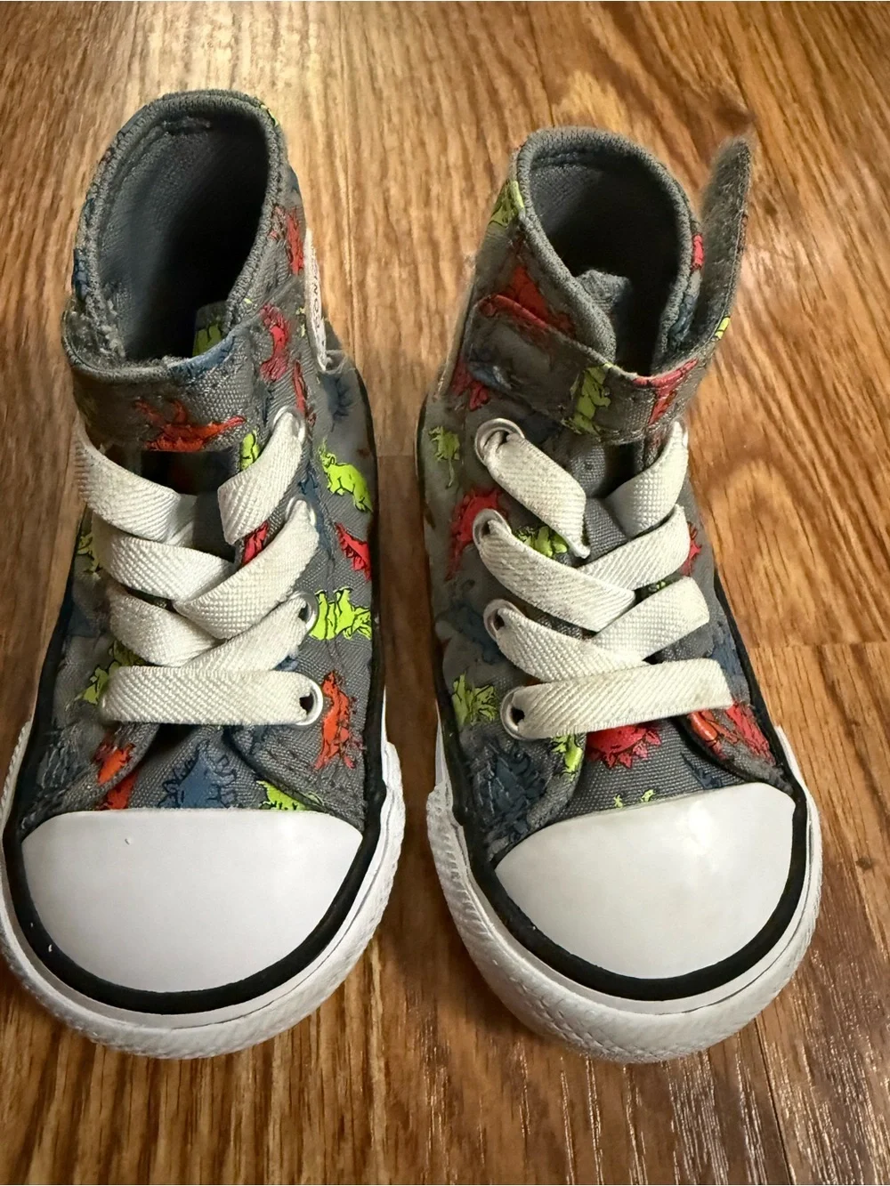 Converse Chuck Taylor All-Star Gray Dinoverse High Top Sneaker Shoes Infant Sz 4